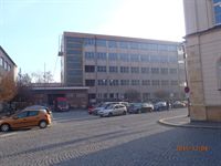 Exteriér budovy soudu v Pardubicích